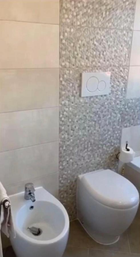Roma Meraviglioso Attico Sul Mare Ladispoli Esterno foto